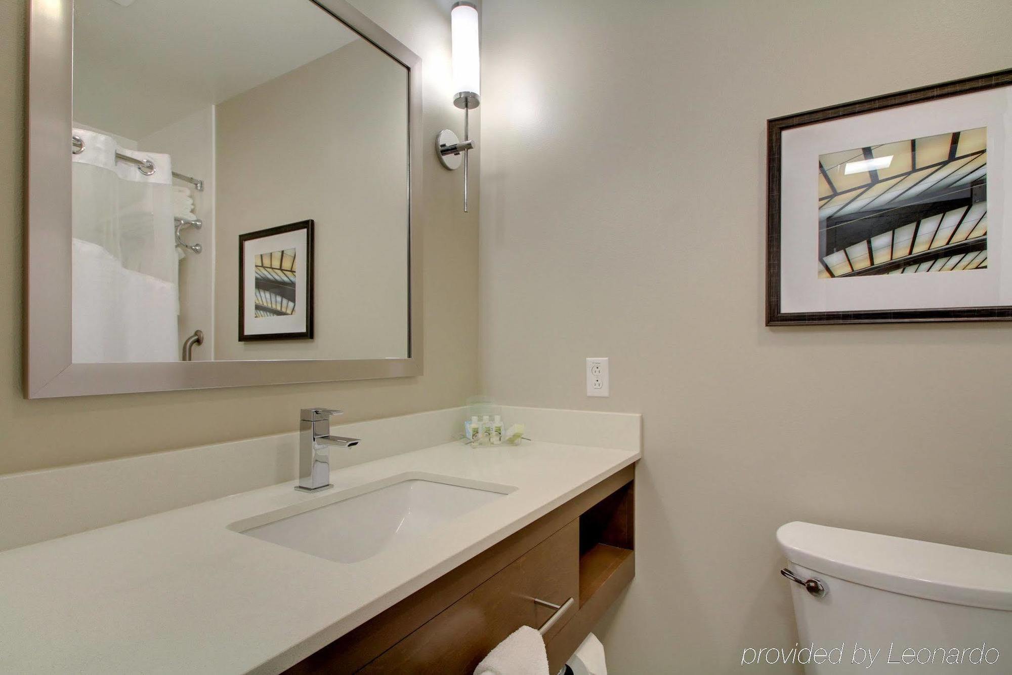 Holiday Inn & Suites Peoria At Grand Prairie By Ihg Exteriör bild