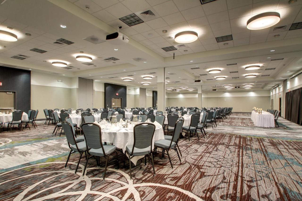 Holiday Inn & Suites Peoria At Grand Prairie By Ihg Exteriör bild