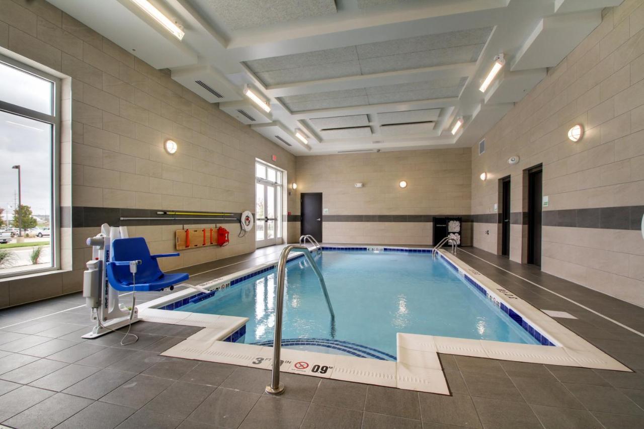 Holiday Inn & Suites Peoria At Grand Prairie By Ihg Exteriör bild