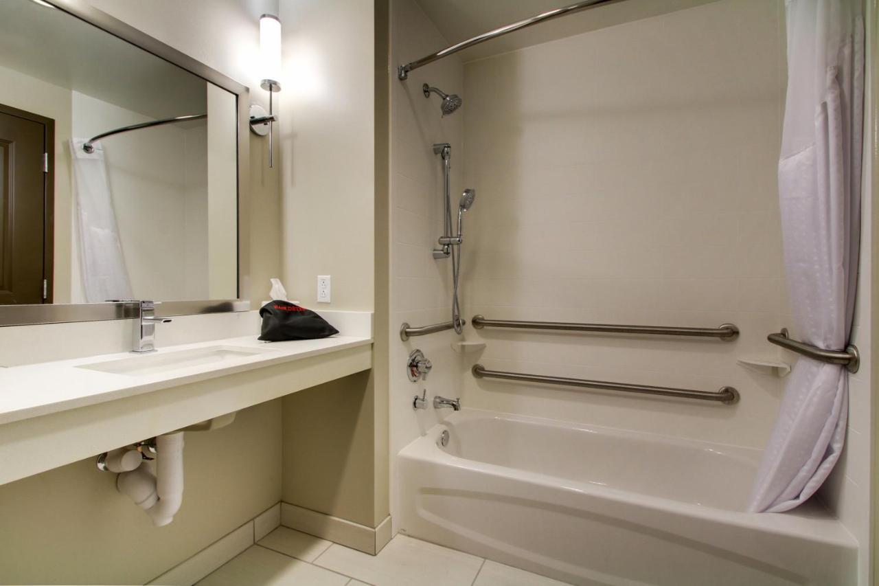 Holiday Inn & Suites Peoria At Grand Prairie By Ihg Exteriör bild