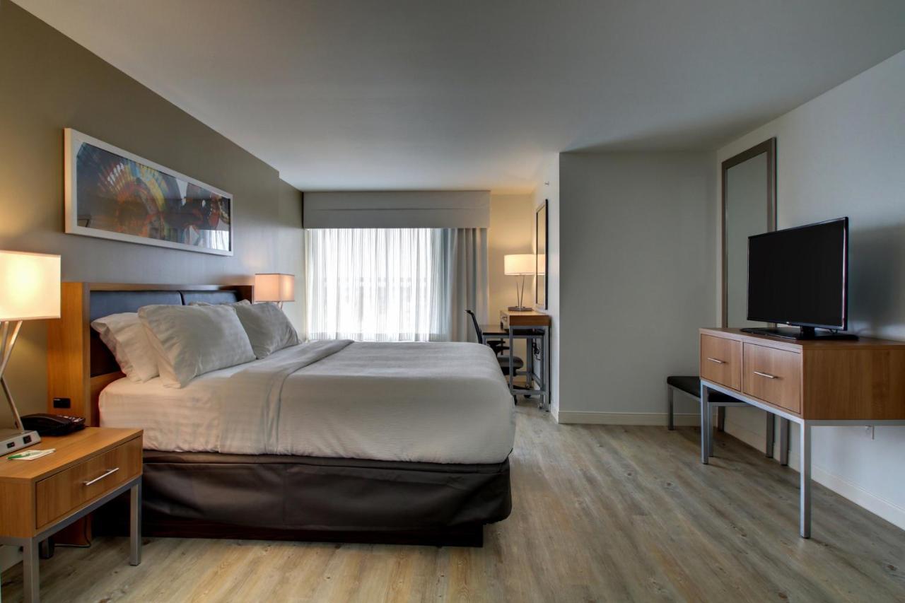 Holiday Inn & Suites Peoria At Grand Prairie By Ihg Exteriör bild